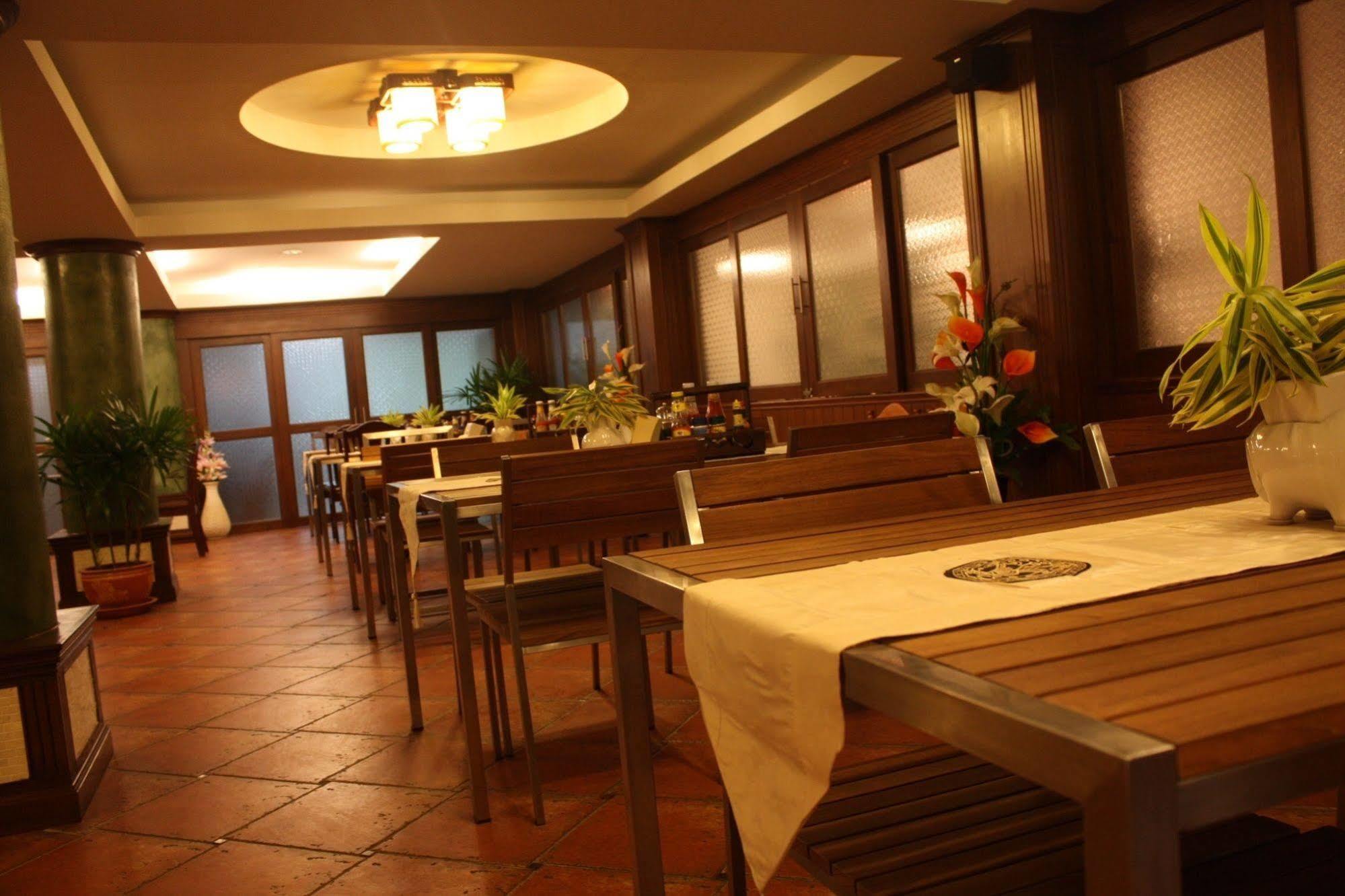 Opal House Hotel & Restaurant Ban Nong Tabaek Eksteriør billede